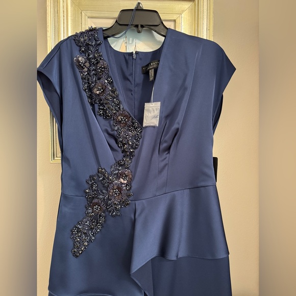 Aidan Mattox Embellished V Neck Peplum Sheath Dress - Picture 10 of 16